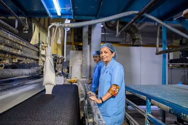 Nonwoven Water Repellency Coming Out Uneven? Balancing Conti