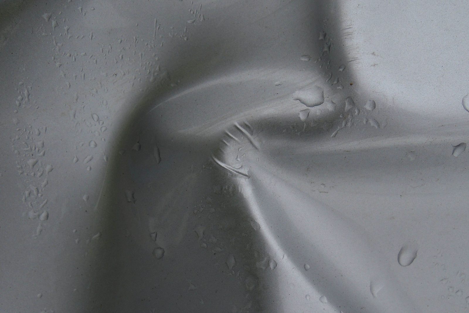 Fluorine-Free Water Repellency: Clearing the EU Bar from Oct