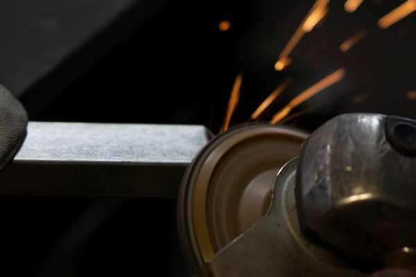 Chemi Tech Cutting Fluid Antifoam: Precisely Solving Foam Pr