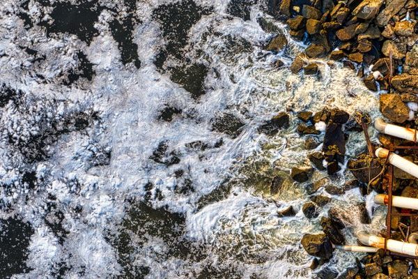 Efficiently Solving Foam Problems in Decarbonization Process