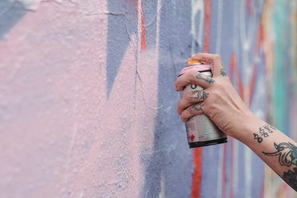 Adhesive Leveling Problems? Chemi Tech Leveling Agents Preci