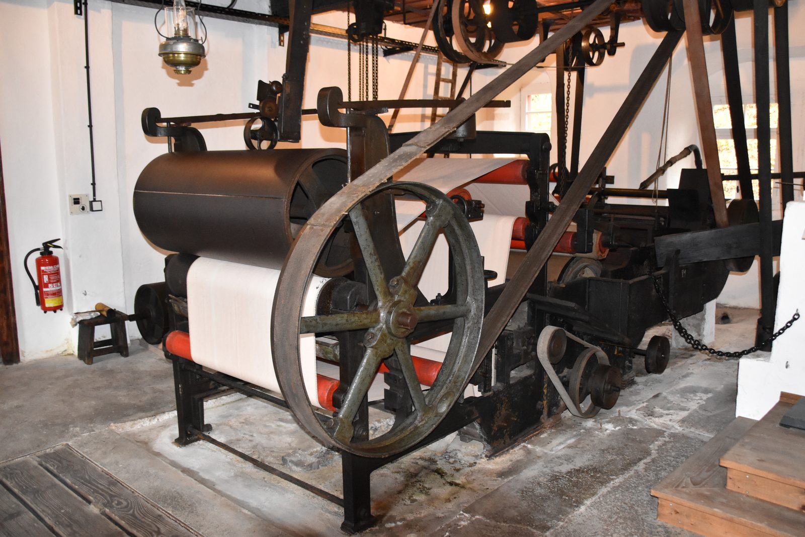 Foam Keeps Building on Papermill White Water, and It Is Not