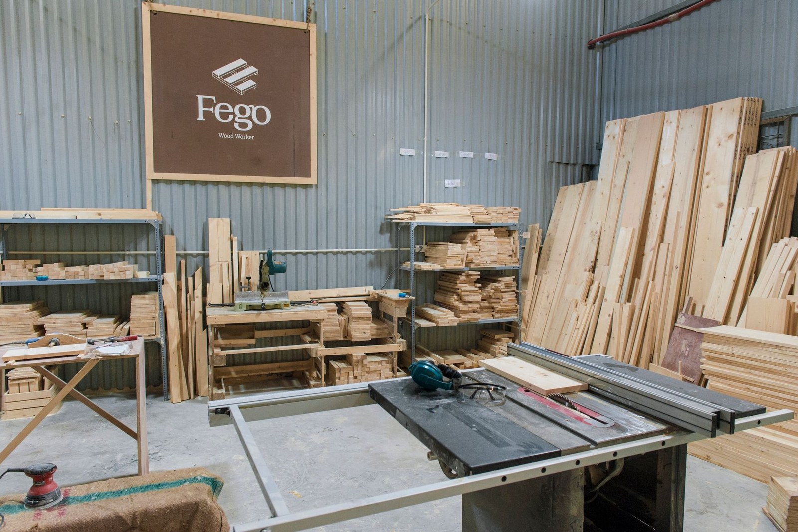Wood Door Topcoat Orange Peel Gets Worse the More You Touch