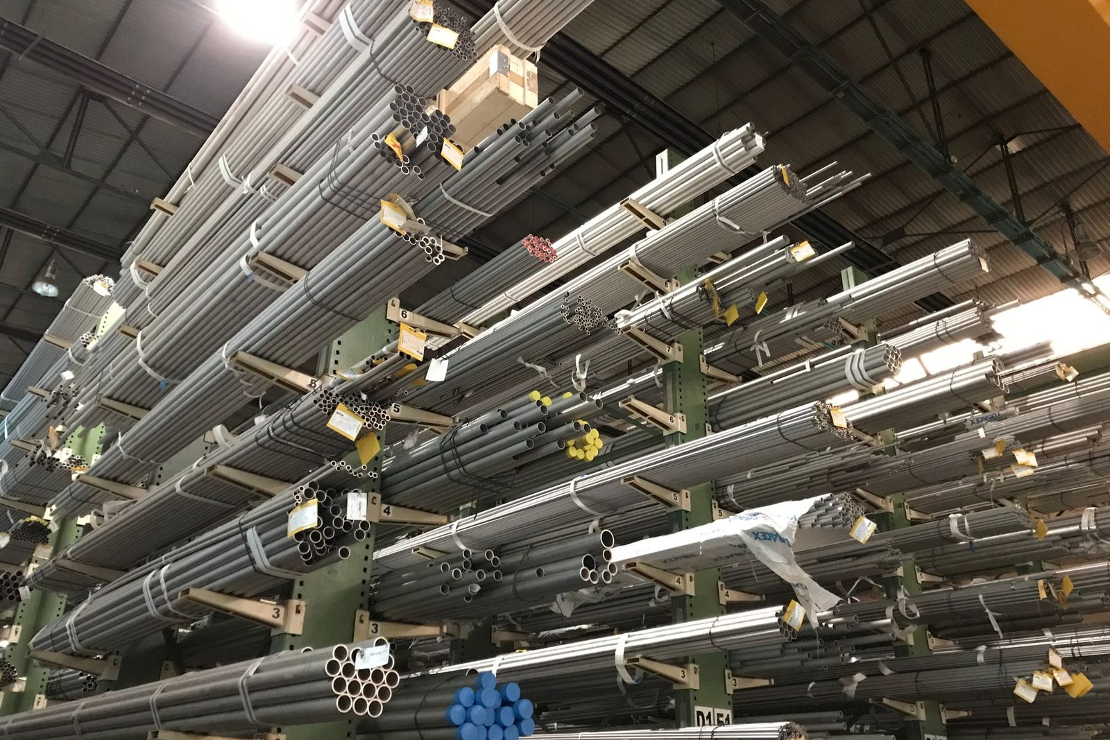 Why Does the Liquid Level in the Aluminium Etching Tank Rise